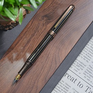 Laban Antique II Rose Gold Fountain pen