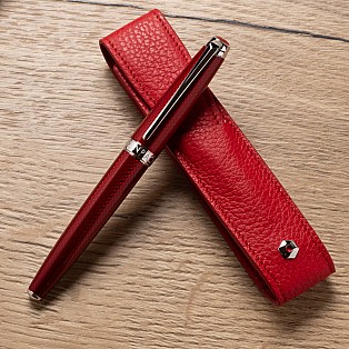 Pluma estilográfica Caran d'Ache Léman Rouge Carmin