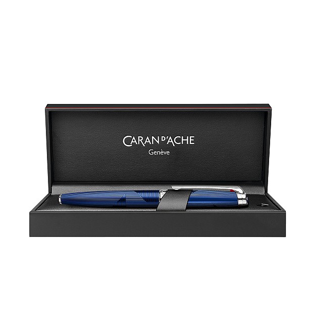 Caran d'Ache Léman Bleu Marin reservoarpenna