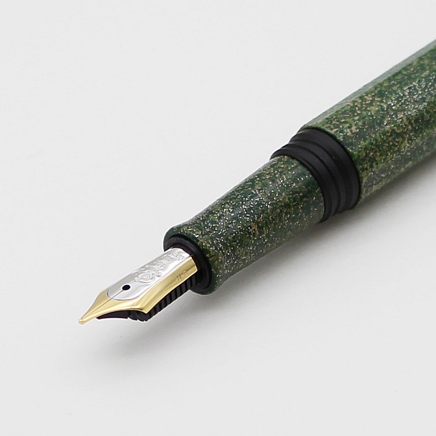 Taccia Hare-hi Waki-en Vulpen Taccia Hare-hi Waki-en Vulpen