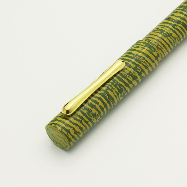 Taccia Hyakko Hisho II Tomoshibi Fountain pen