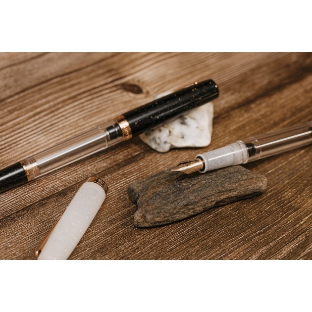 Pluma Estilográfica Nahvalur Original Plus Matira Quartz RGT