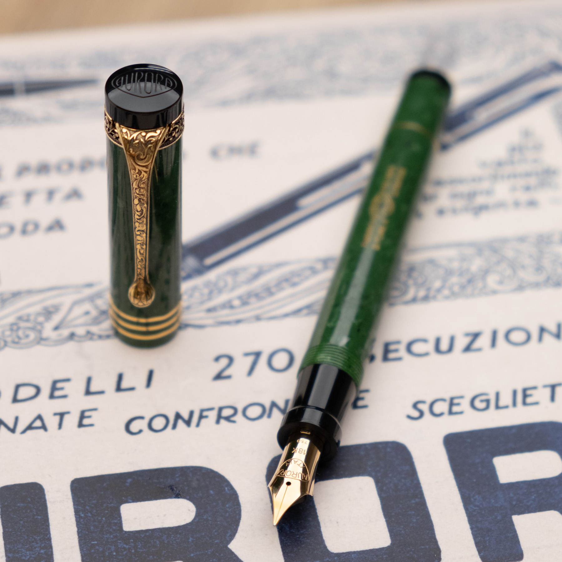 Aurora Internazionale Green/Verde Fountain pen