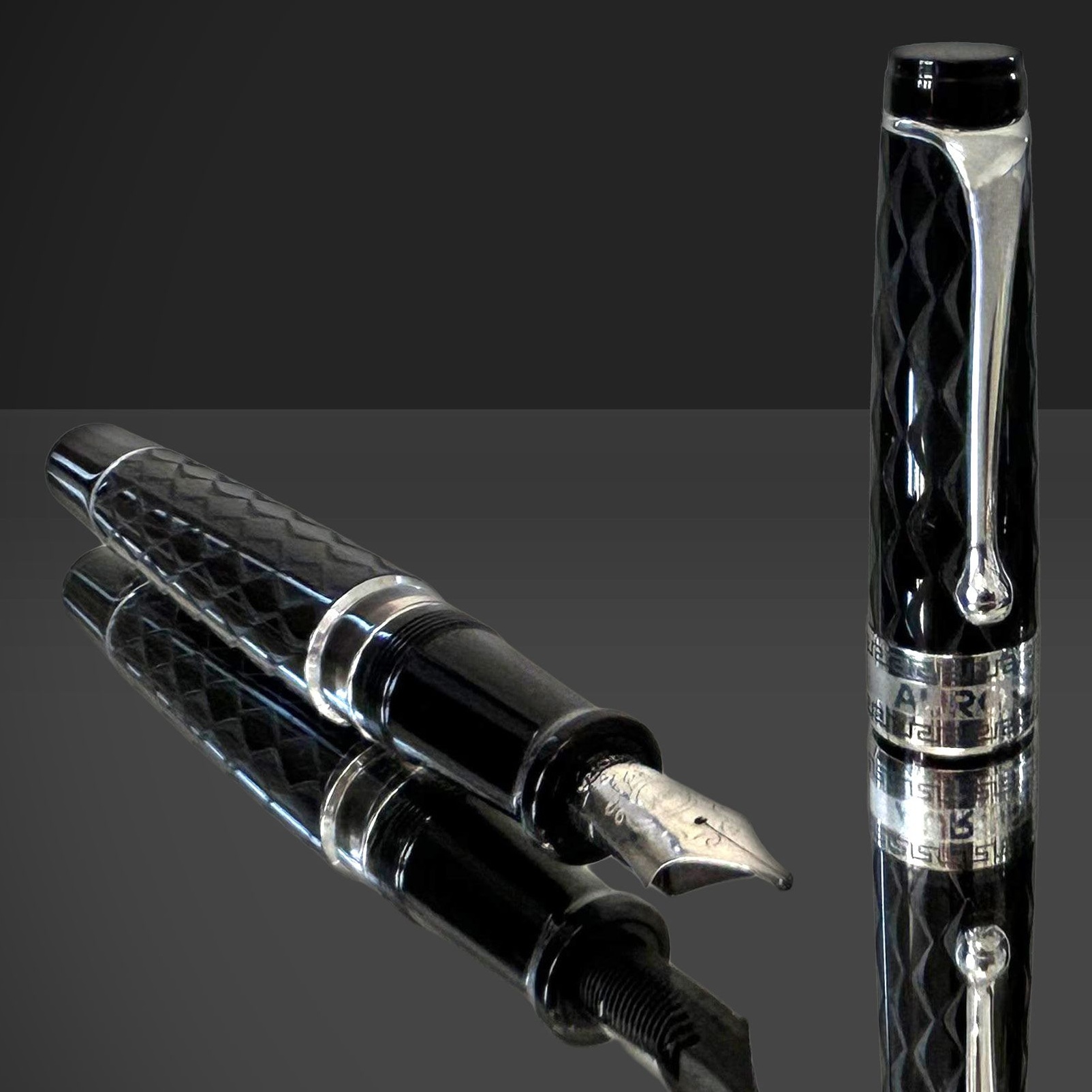 Aurora Optima Rombo Guilloché Black CT Fountain pen