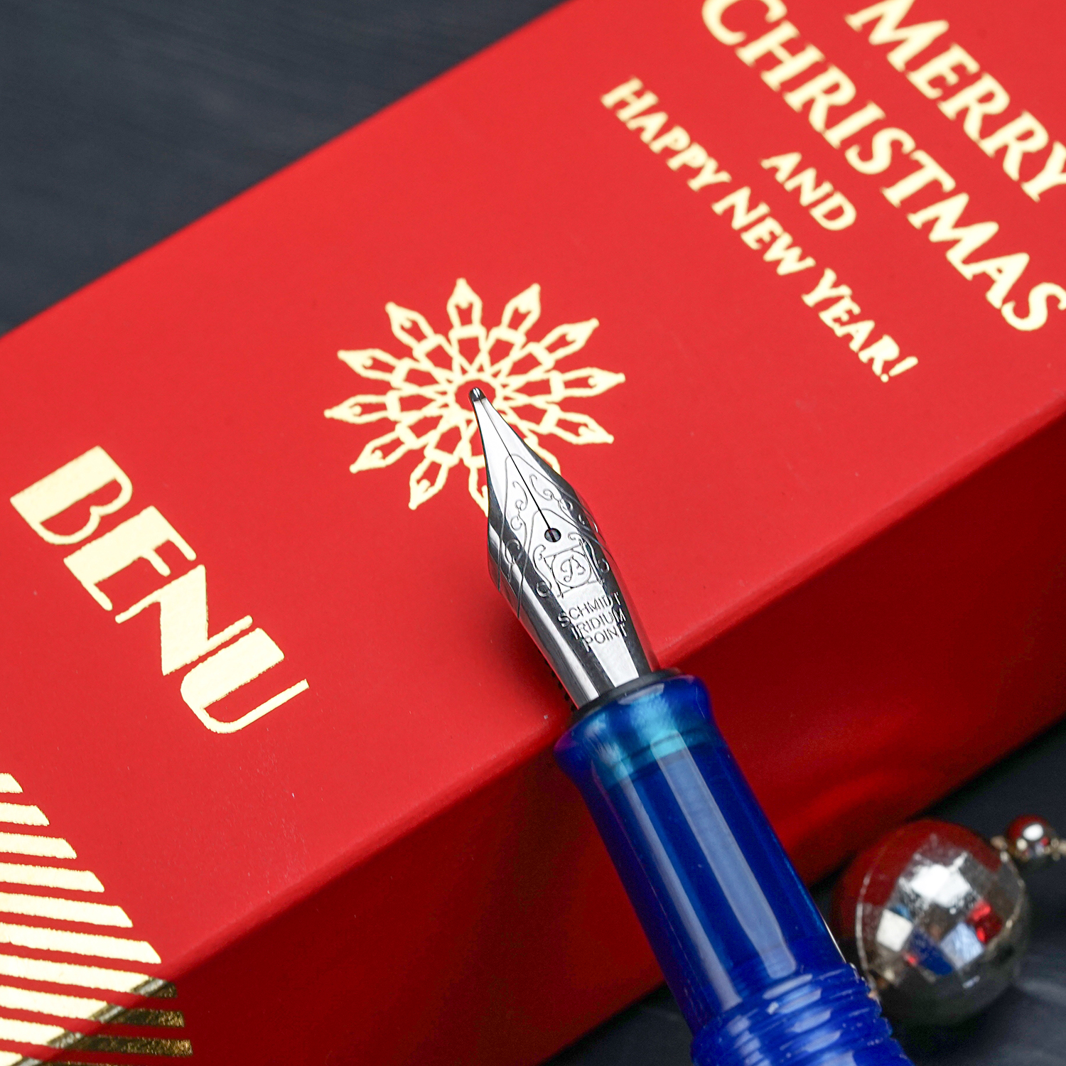 Benu Astrogem Christmas Limited Edition Fountain pen Benu Astrogem Christmas Limited Edition Fountain pen