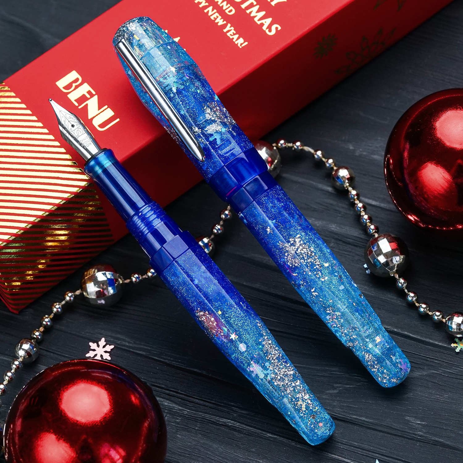 Benu Astrogem Christmas Limited Edition Fountain pen Benu Astrogem Christmas Limited Edition Fountain pen