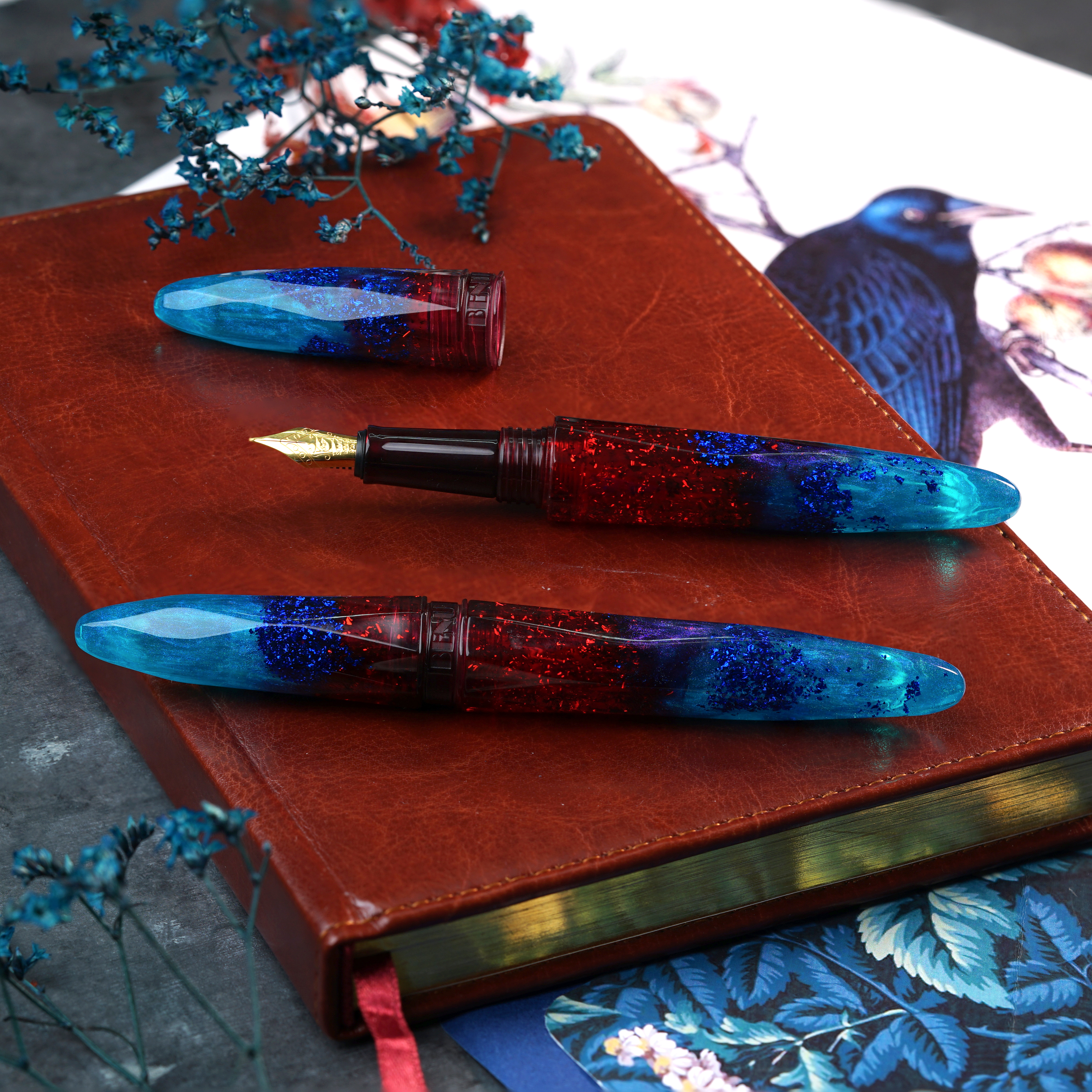 Benu Briolette Fiery Azure Fountain pen Benu Briolette Fiery Azure Fountain pen