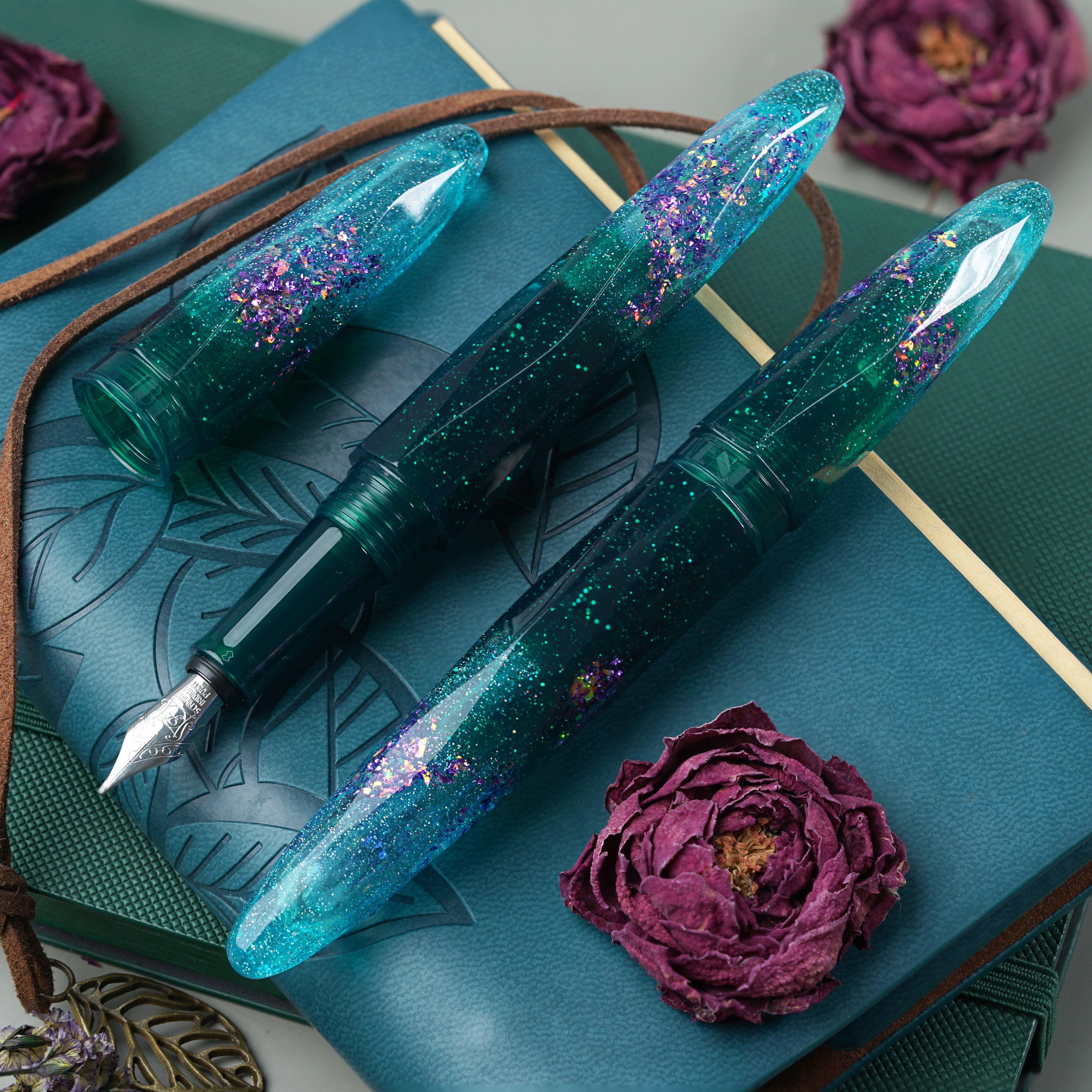 Benu Briolette Starlit Oasis Fountain pen Benu Briolette Starlit Oasis Fountain pen