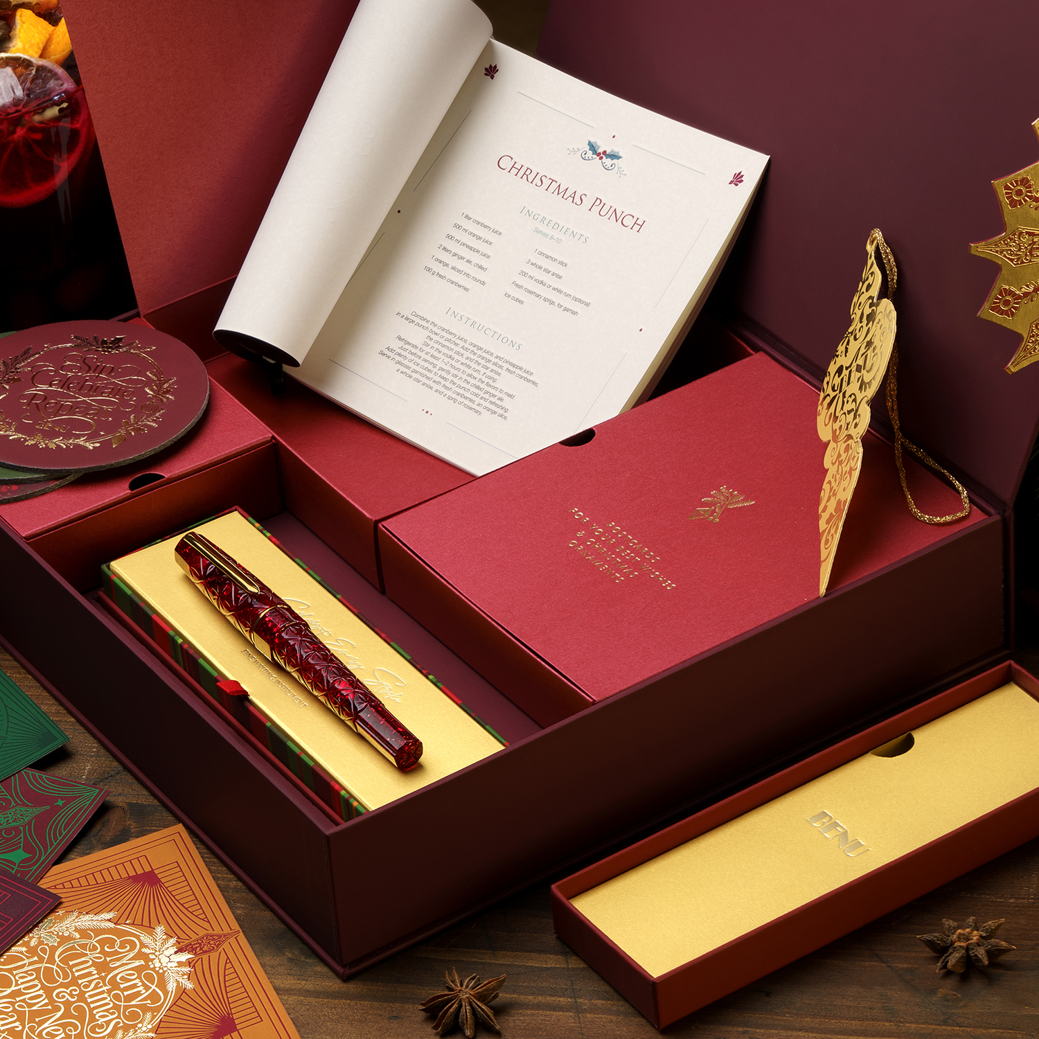 Benu Cocktail Christmas Cheer GT Fountain pen Set