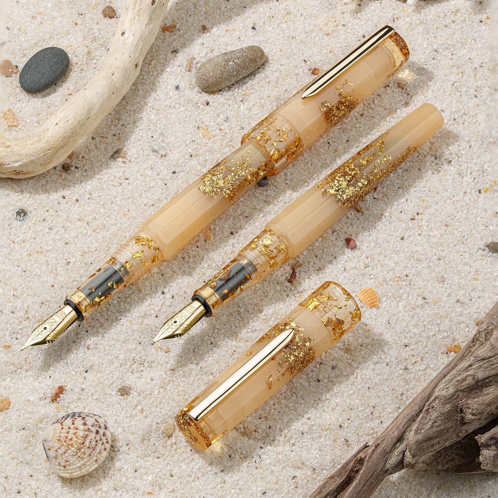Benu Euphoria Golden Beach Fountain pen Benu Euphoria Golden Beach Fountain pen