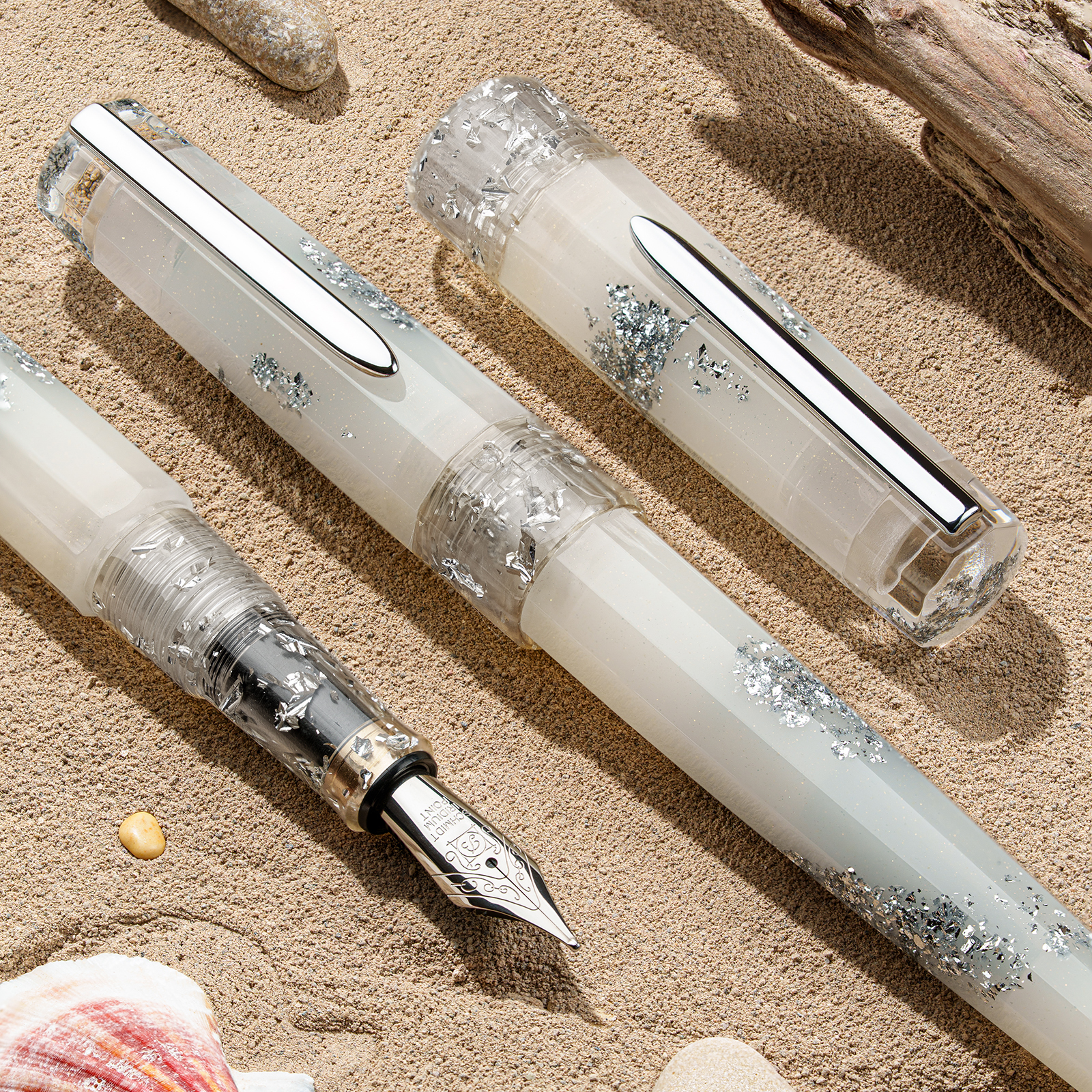 Benu Euphoria White Beach Fountain pen Benu Euphoria White Beach Fountain pen