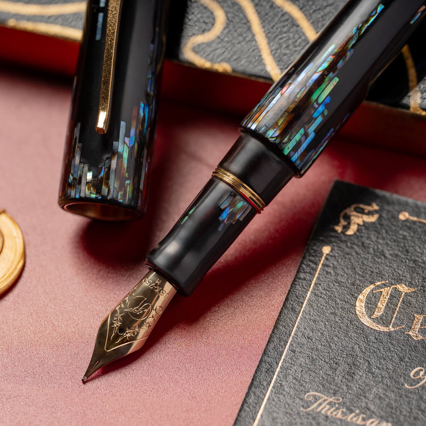 ConCoPens Mother-of-Pearl Lacquer Inlay Aurora 02 Fountain Pen