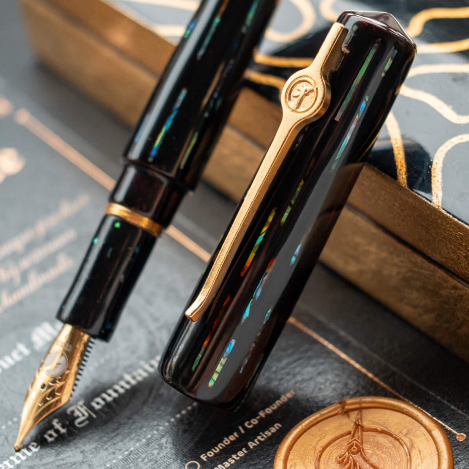 ConCoPens Mother-of-Pearl Lacquer Inlay Bolide 2 Reservoarpenna