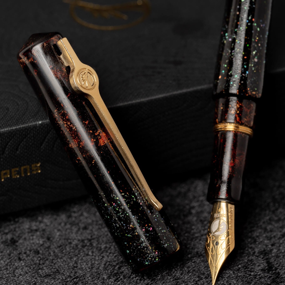 ConCoPens Vietnamese Lacquer Galaxy 01 Plumo Estilográfica