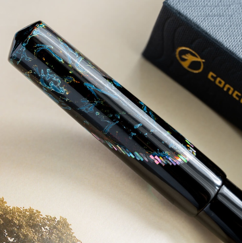 ConCoPens Mother-of-Pearl Lacquer Inlay Ocean Serenade Stylo Plume
