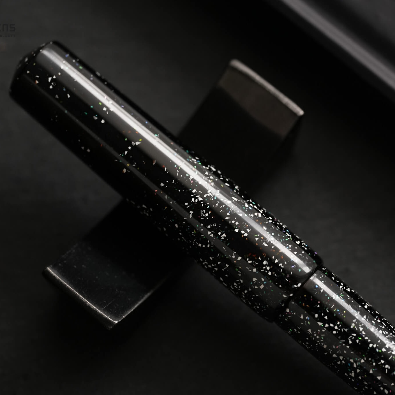 ConCoPens Vietnamese Lacquer Black Sea Füllfederhalter