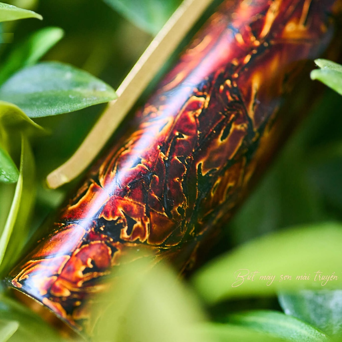 ConCoPens Vietnamese Lacquer Golden Brown Plumo Estilográfica