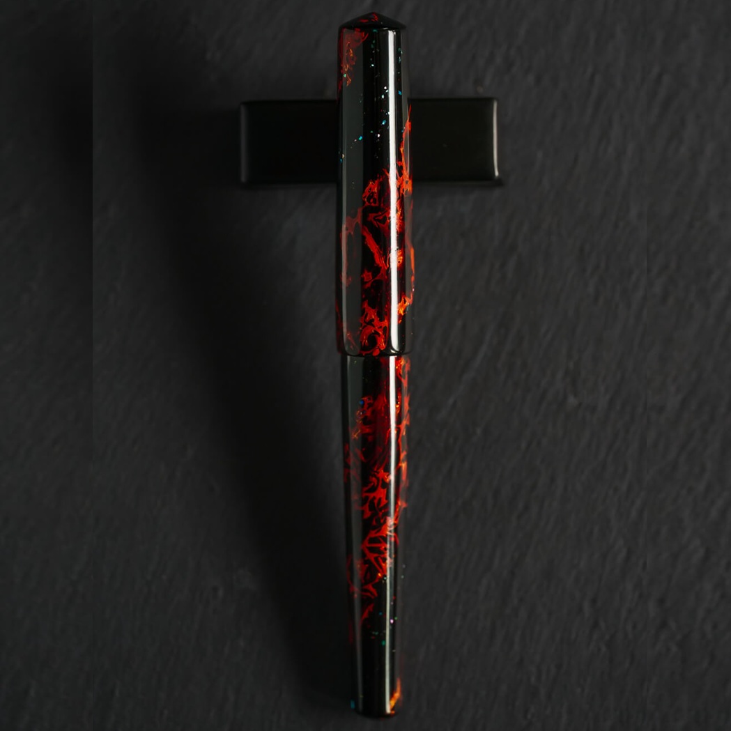 ConCoPens Vietnamese Lacquer Inferno Plumo Estilográfica