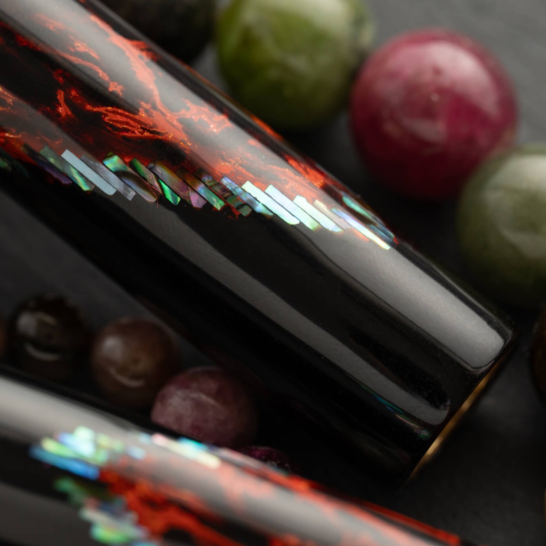 ConCoPens Vietnamese Lacquer Pyre Plumo Estilográfica