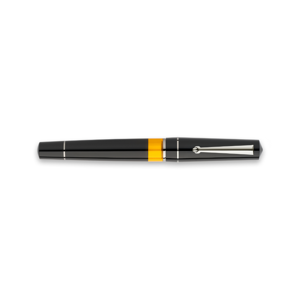 Delta Dune Black ST Fountain pen
