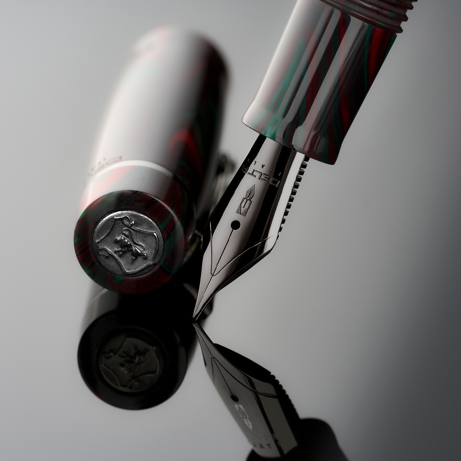 Delta Signs of Time Medieval Art RT Pluma estilográfica