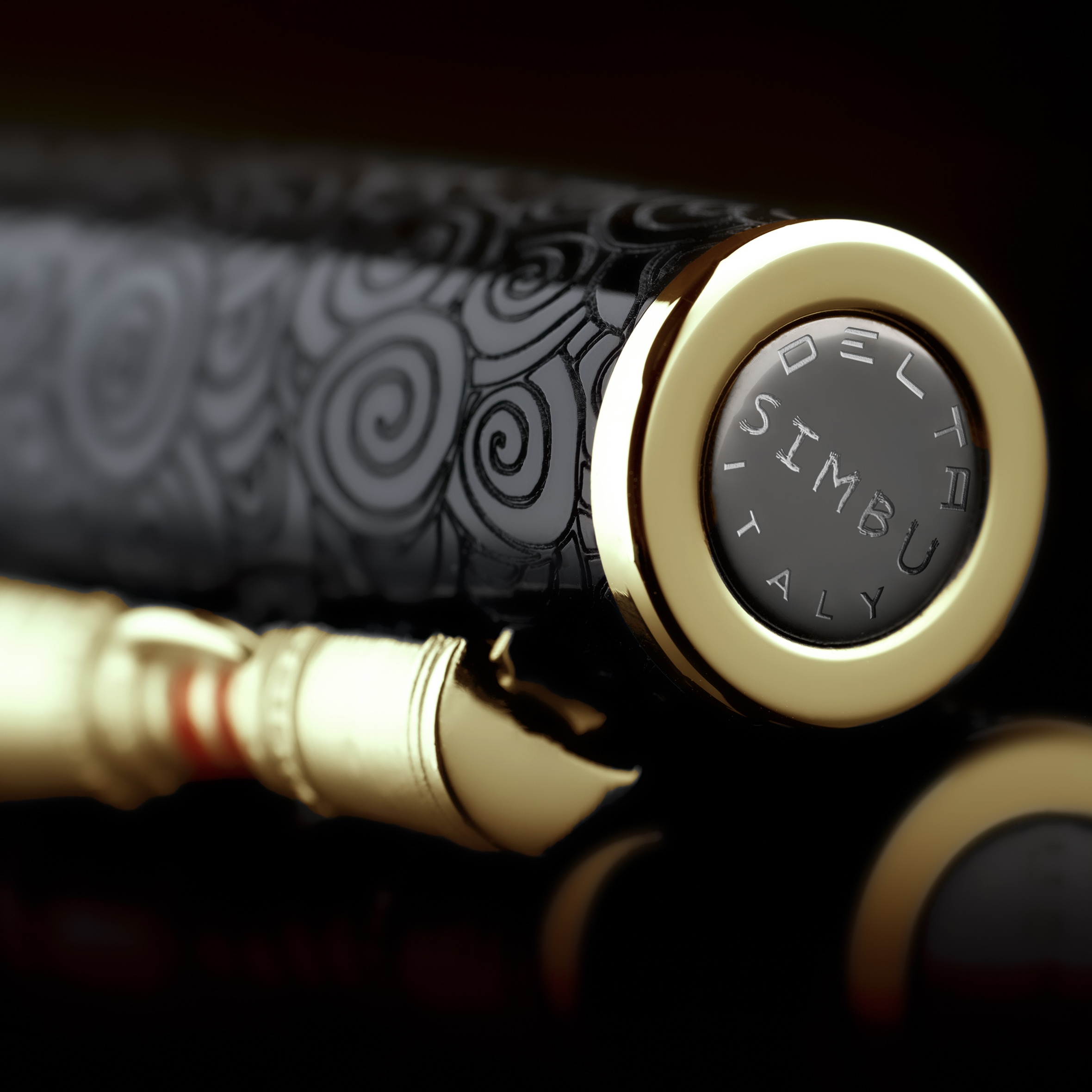 Delta Indigenous Simbu Black Vermeil LE GT Fountain pen Delta Indigenous Simbu Black Vermeil LE GT Fountain pen