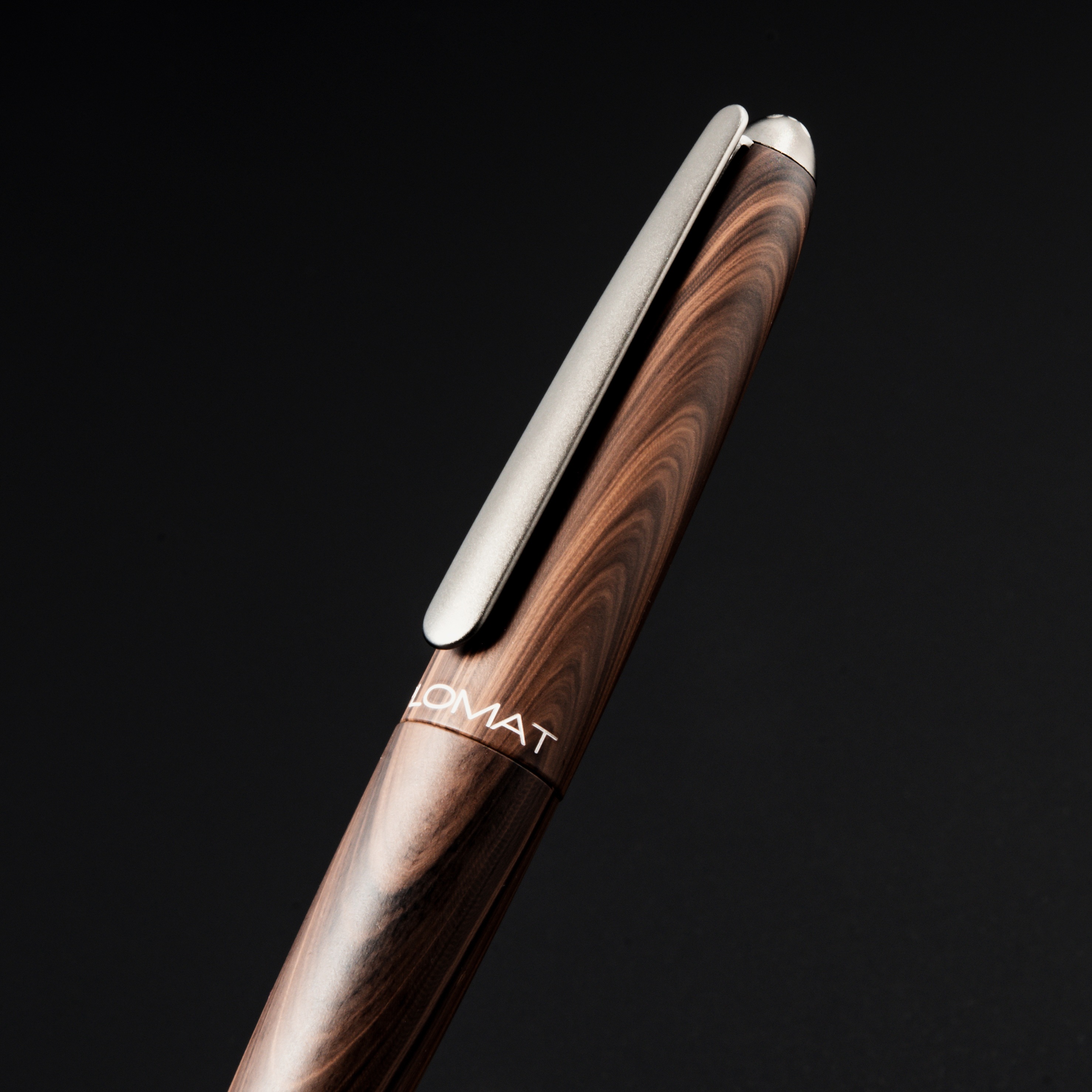 Diplomat Aero Black Forest Fountain pen