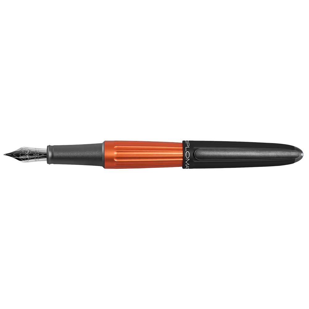 Diplomat Aero Black Orange Fountain pen