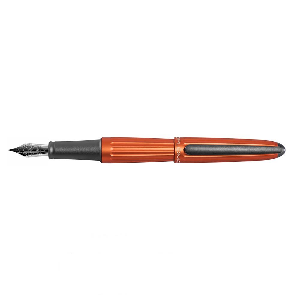 Diplomat Aero Matte Orange Fountain pen Diplomat Aero Matte Orange Fountain pen