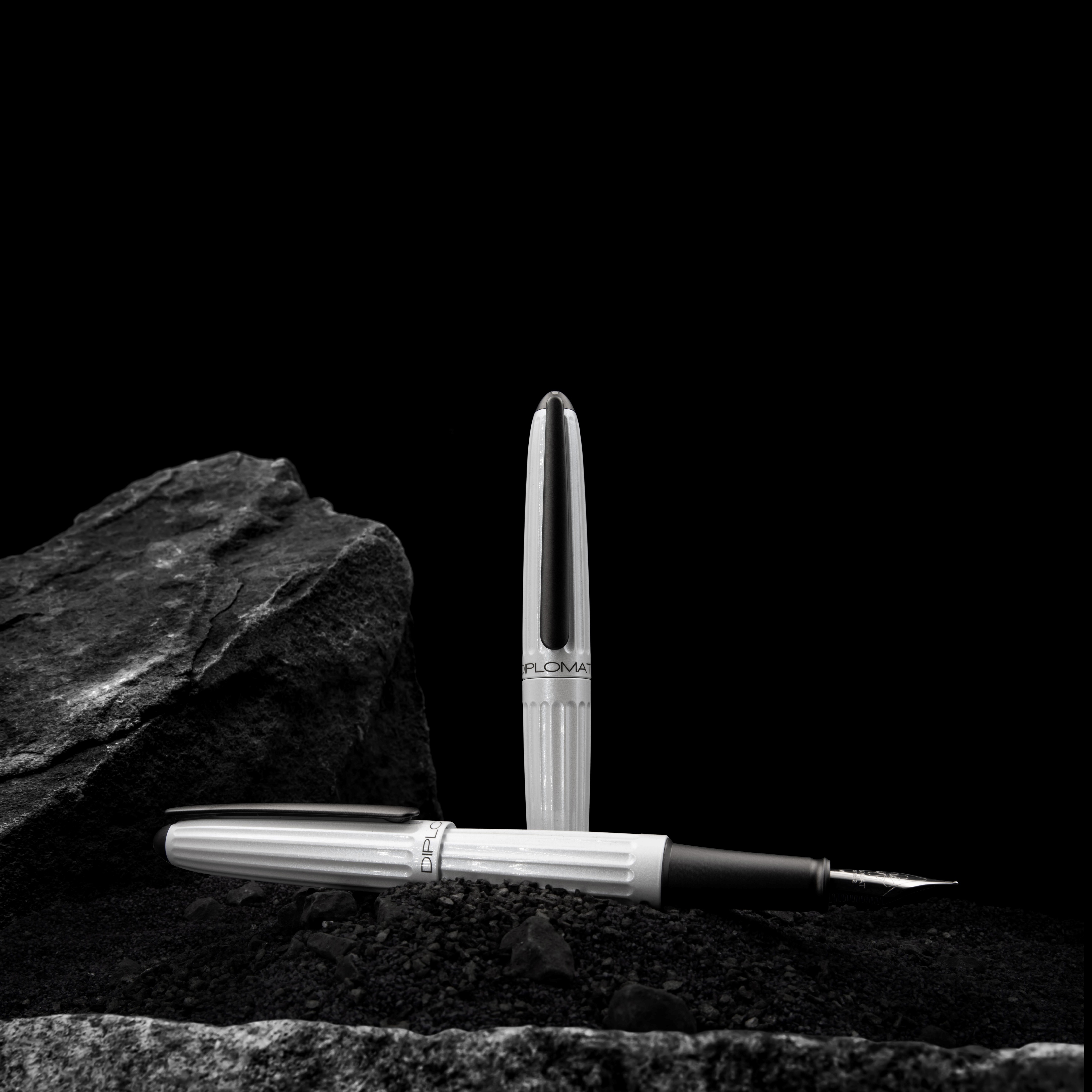 Diplomat Aero Pearl White Stylo plume