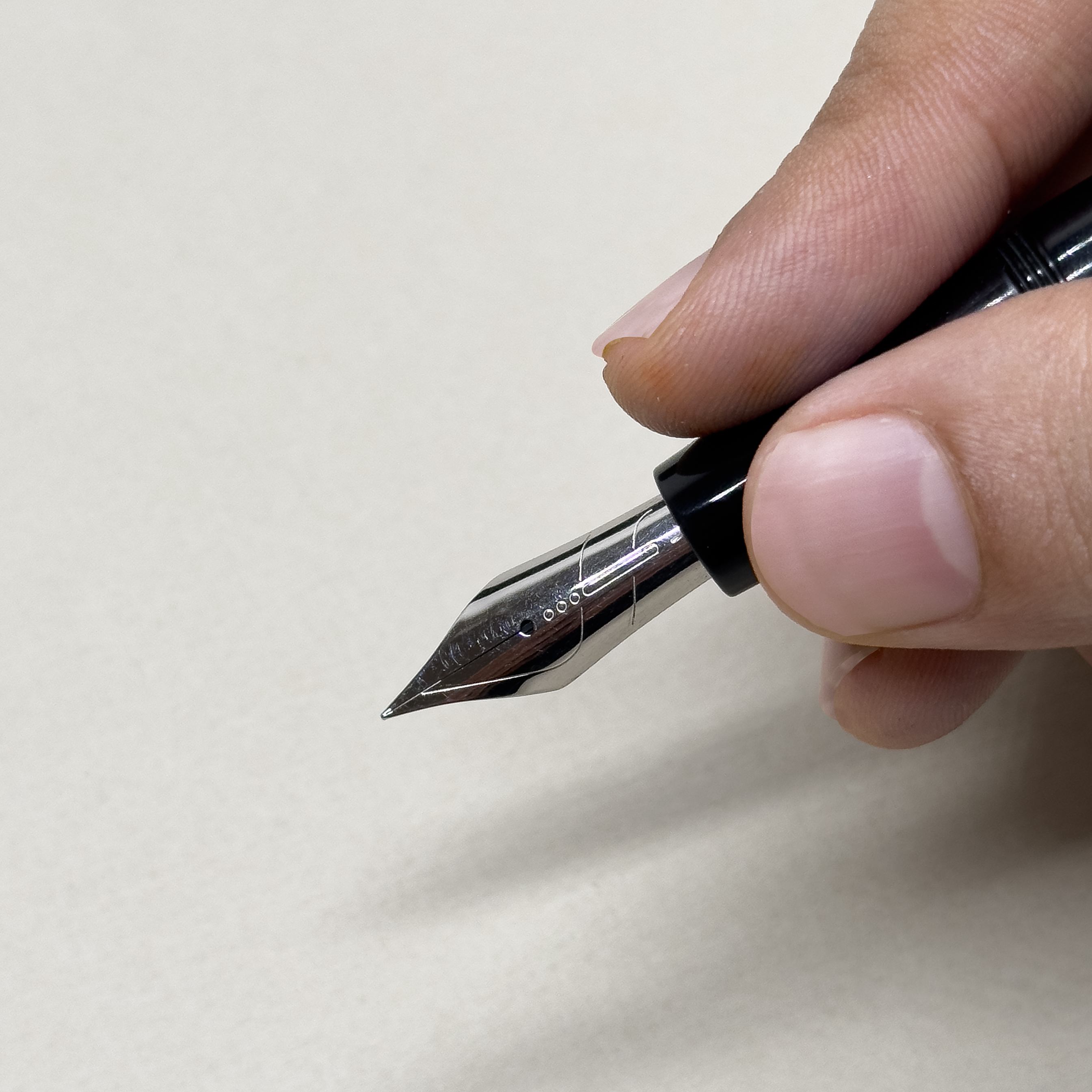 Endless Captiva Black ST Torque Filler Fountain pen Endless Captiva Black ST Torque Filler Fountain pen