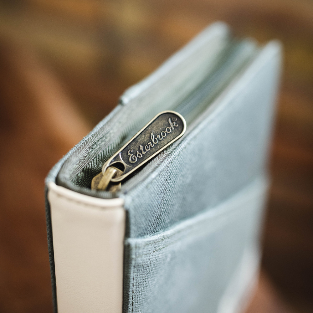 Esterbrook 20 Slot Canvas Zipper Pen Case Army Green Esterbrook 20 Slot Canvas Zipper Pen Case Army Green
