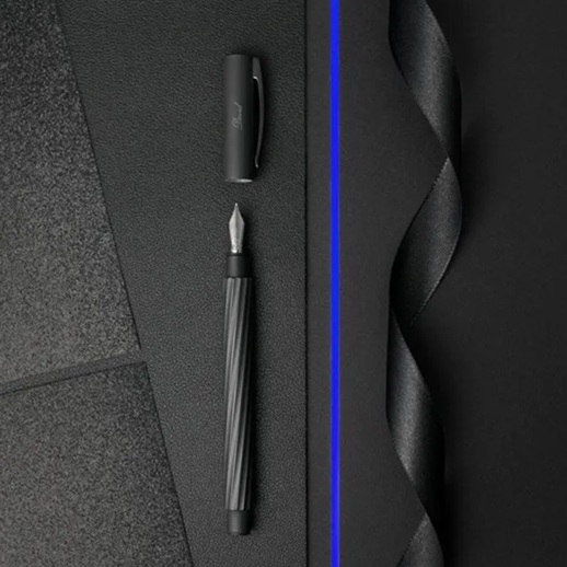 Faber-Castell Ambition Italic Obsidian Black Caneta de Tinta Permanente