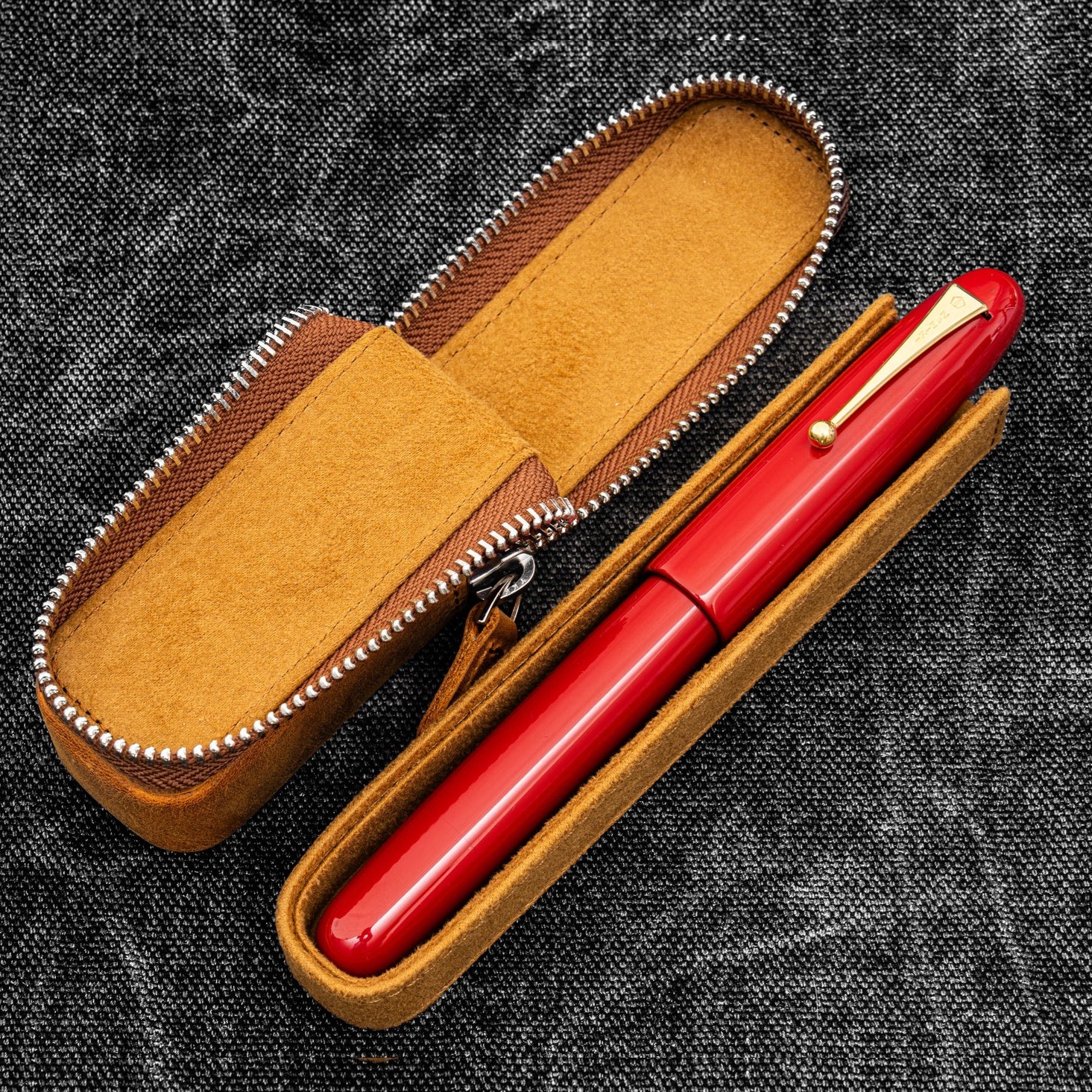 Galen Leather Magnum Opus Zippered Single Crazy Horse Brown Oversized Hard Pen Case