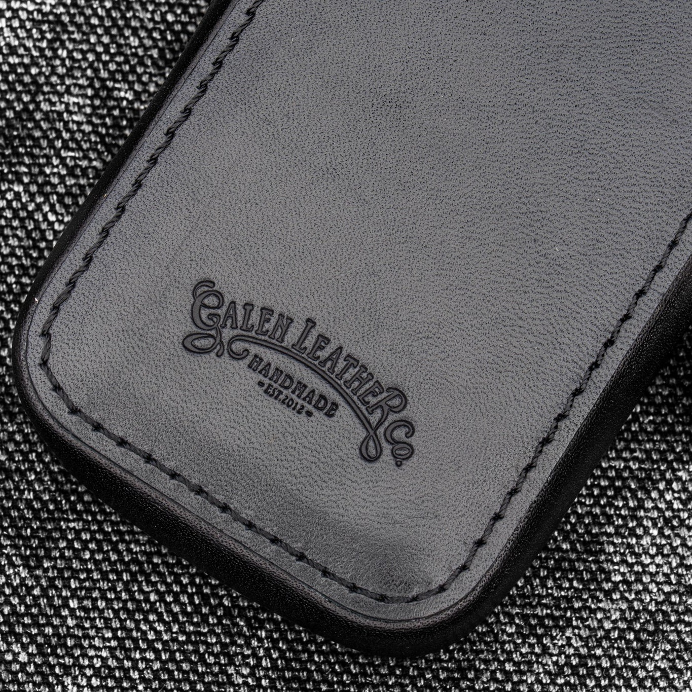 Galen Leather Magnum Opus Zippered 2 Slots Black Hard Pennenmap