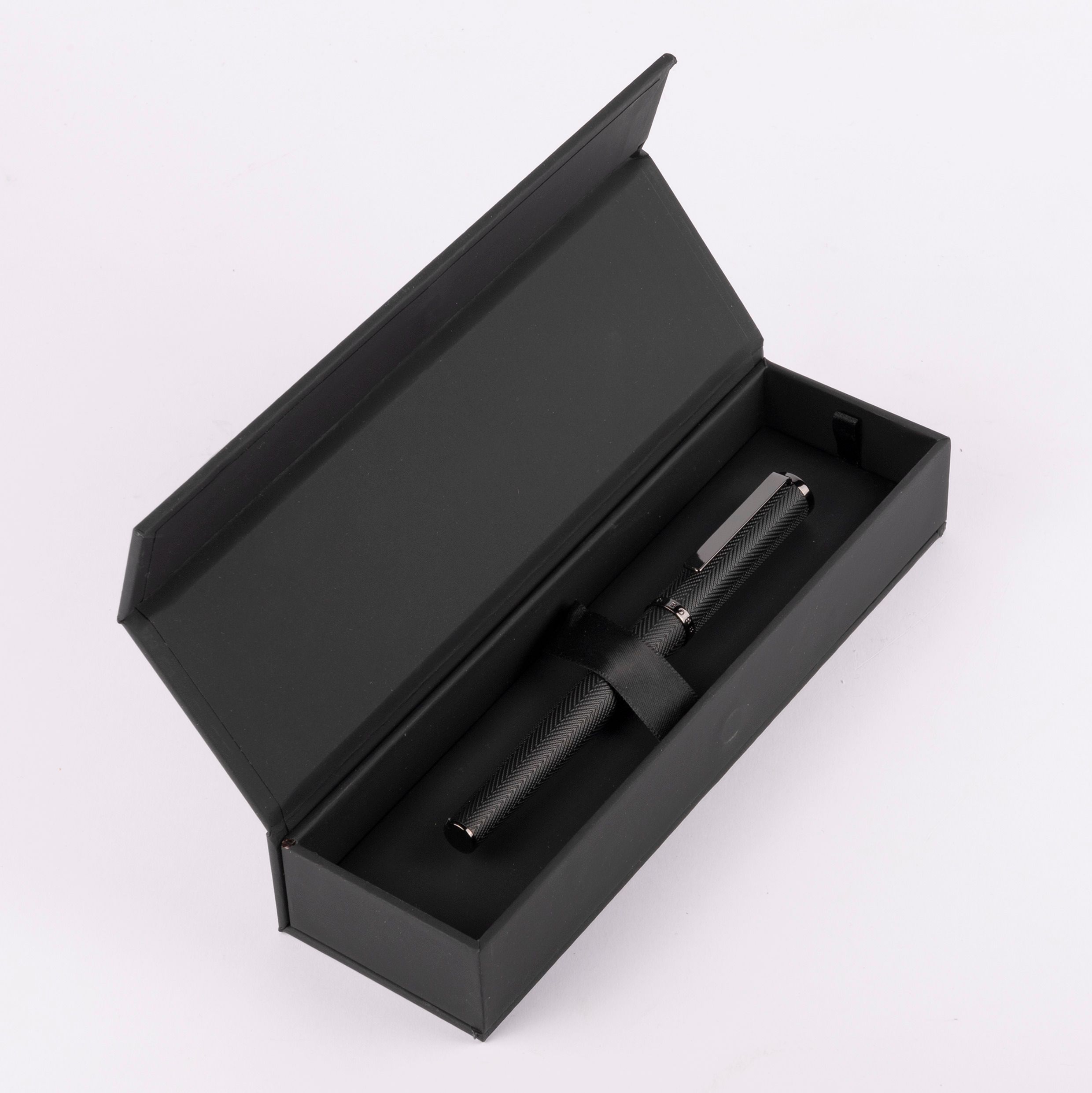 Hugo Boss Formation Herringbone Gunmetal Reservoarpenna