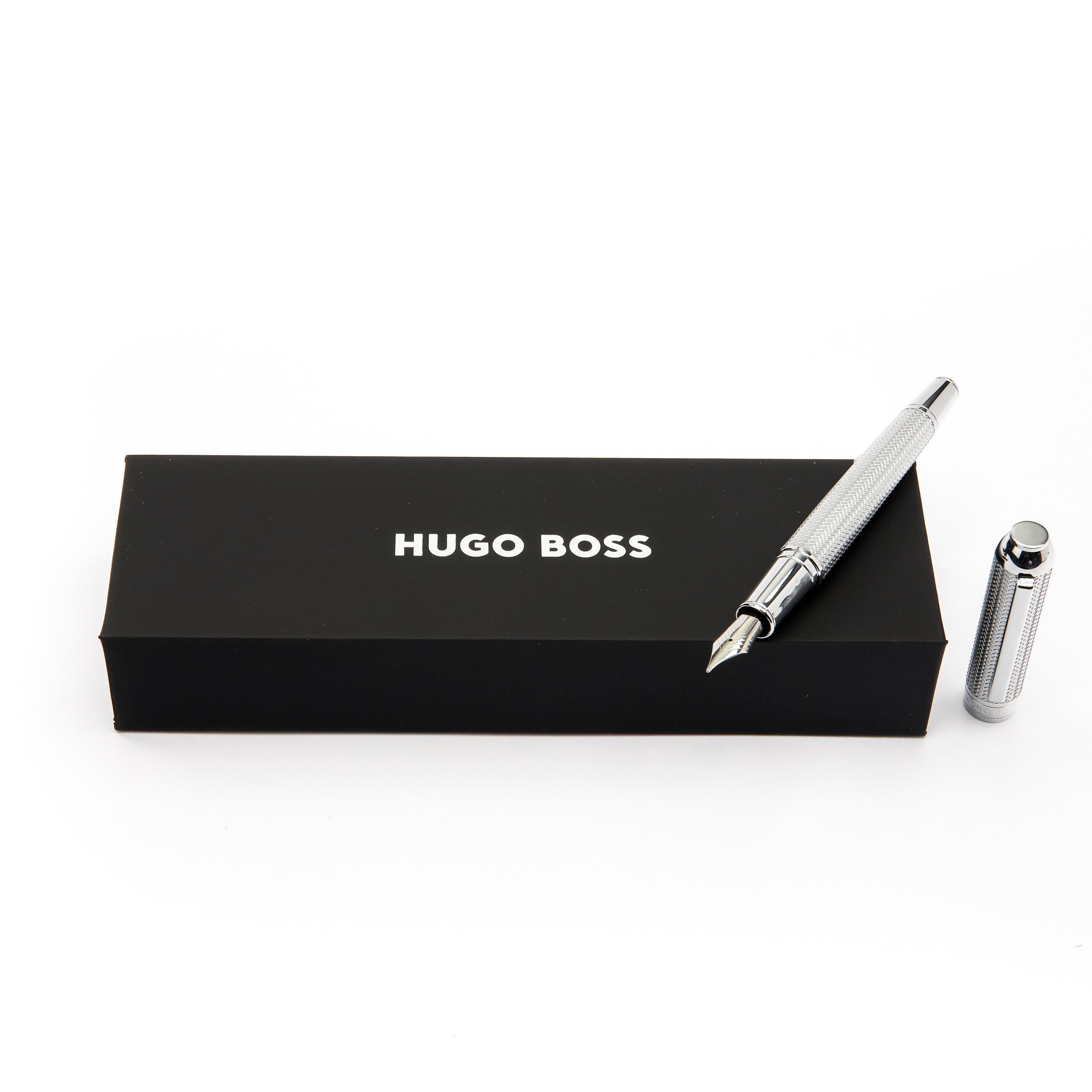 Hugo Boss Elemental Silver Fountain pen