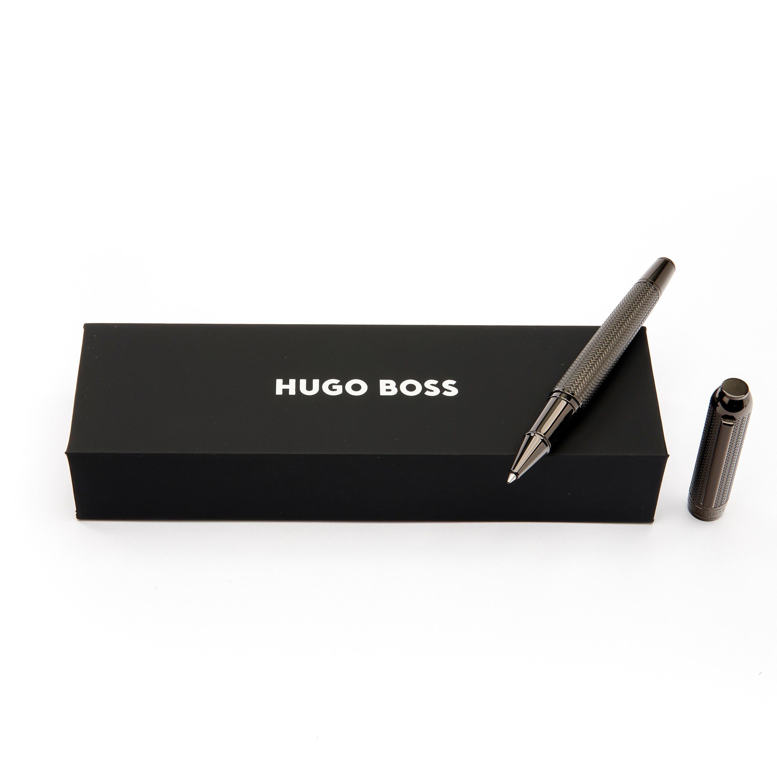 Hugo Boss Elemental Gunmetal Roller