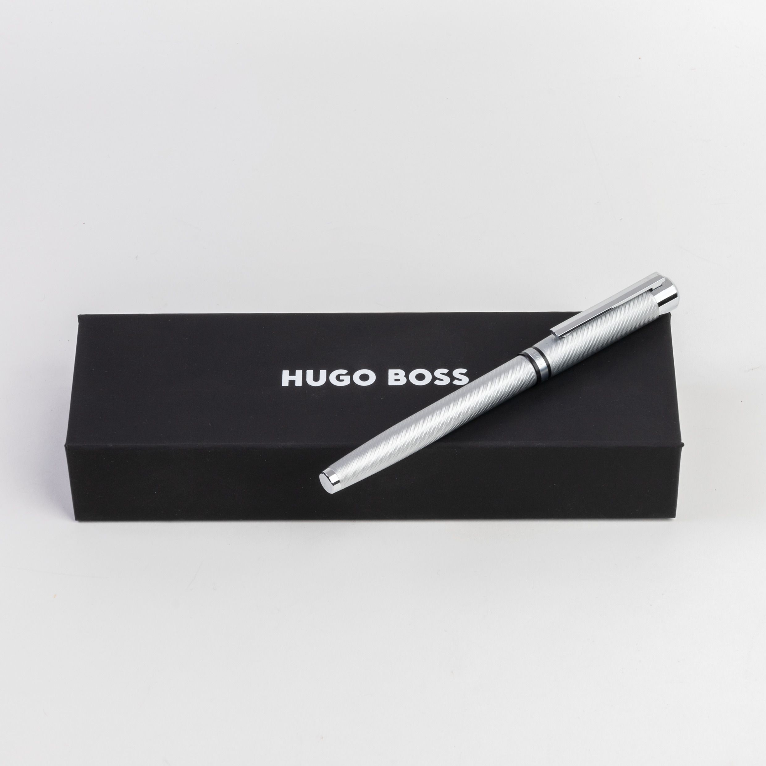 Hugo Boss Filament Chrome Rollerball Hugo Boss Filament Chrome Rollerball