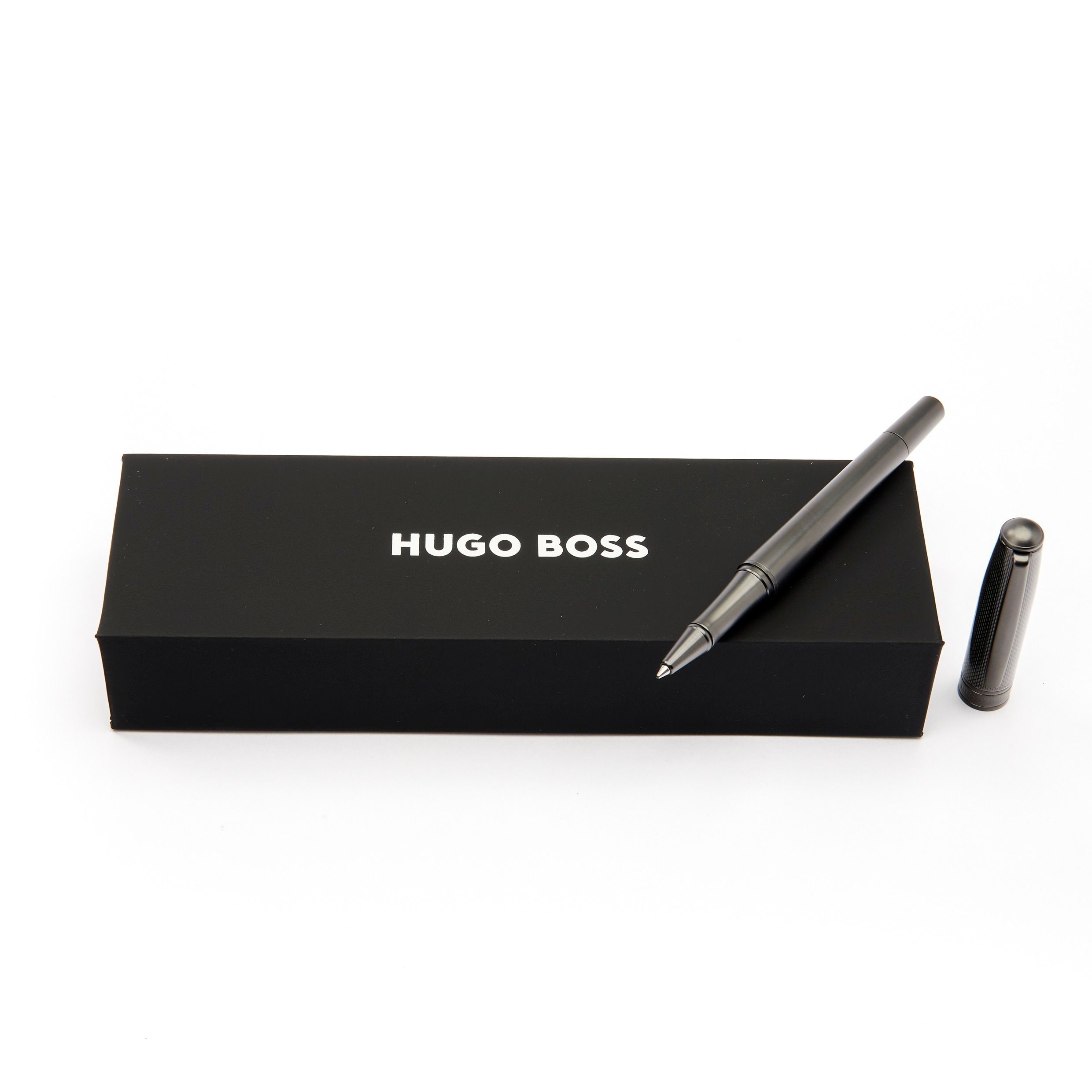 Hugo Boss Essential Gunmetal Rollerball Hugo Boss Essential Gunmetal Rollerball