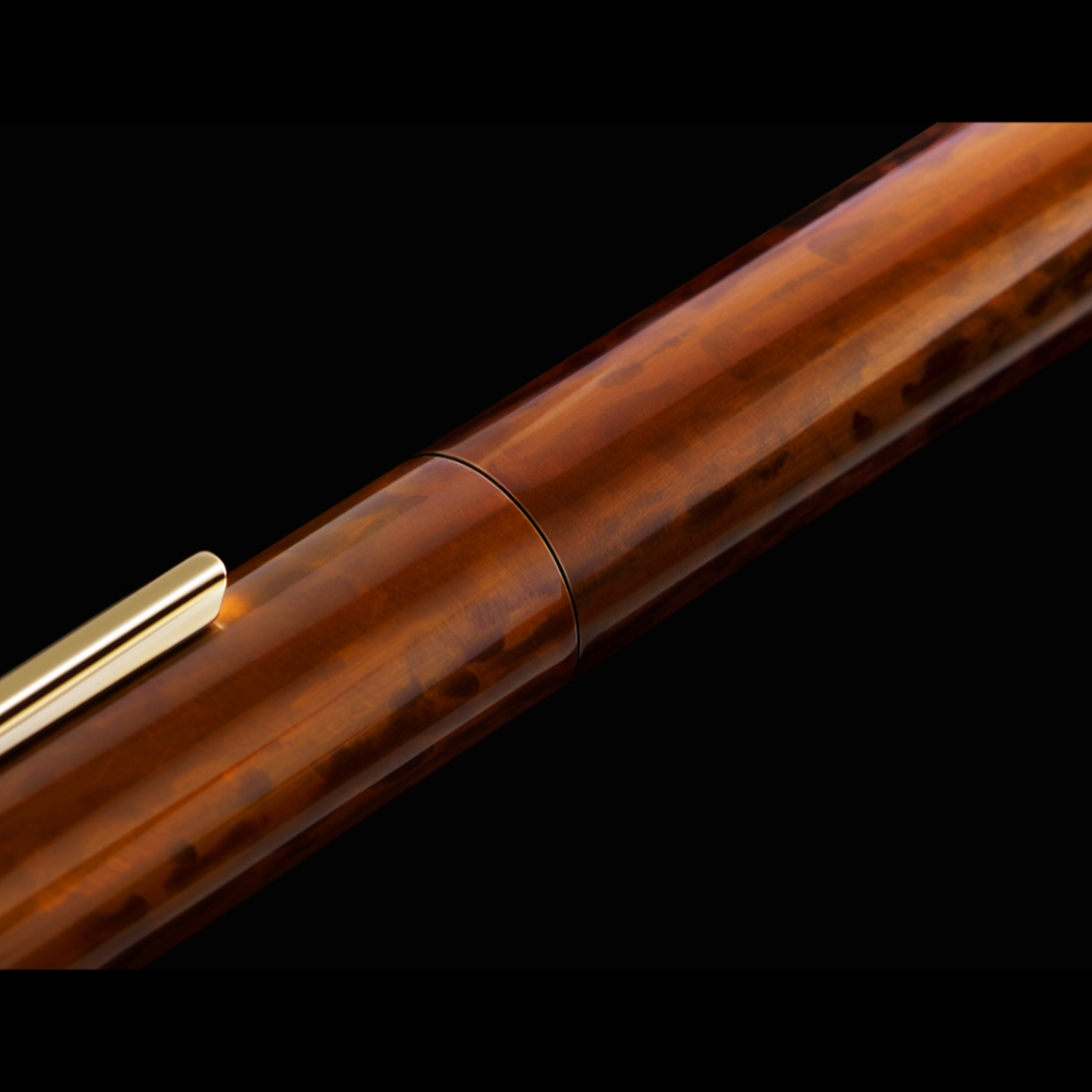 Lamy Dialog 3 Urushi Limited Edition Autumn Fountain Pen Lamy Dialog 3 Urushi Limited Edition Autumn Fountain Pen