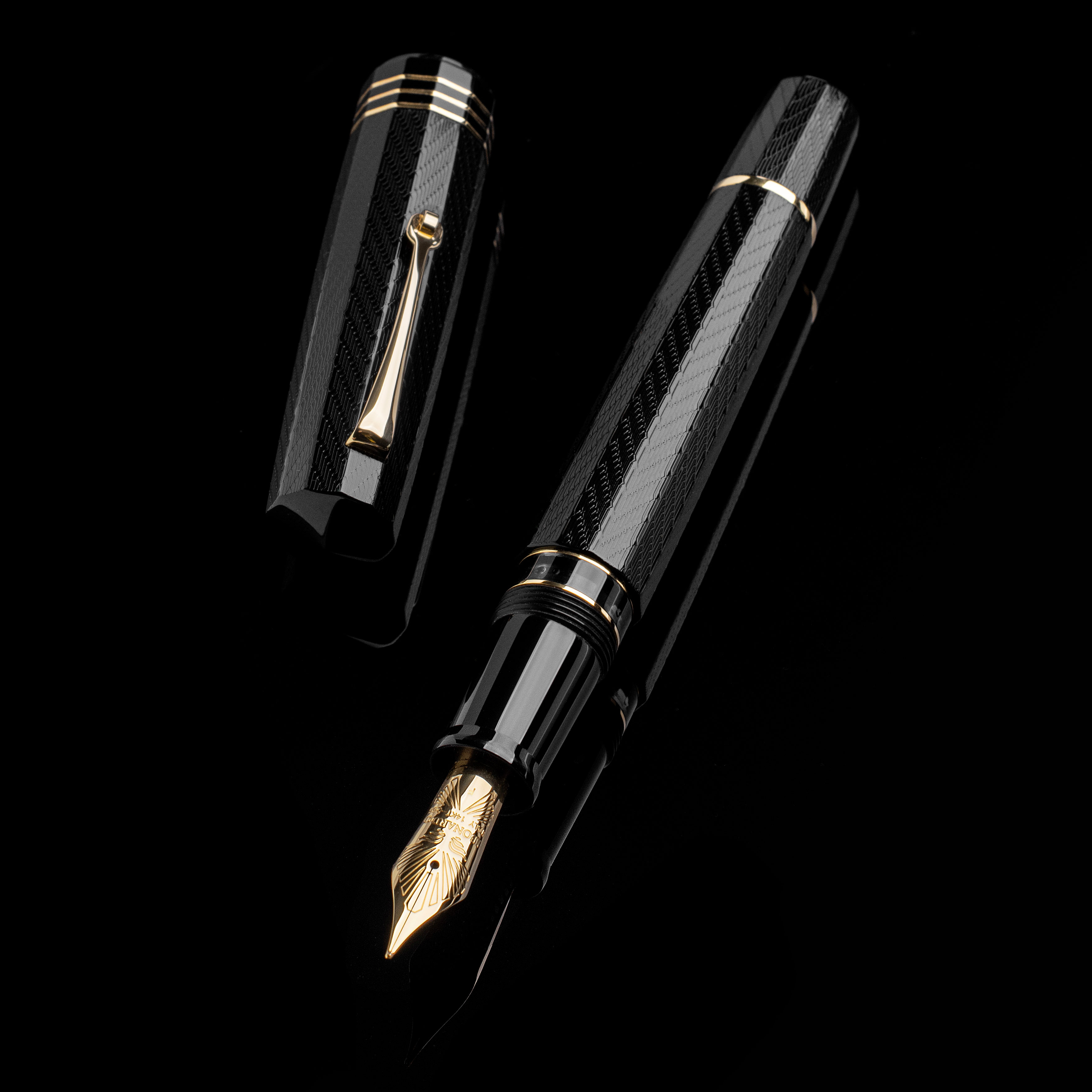 Leonardo Dodici Guillochè GT Fountain pen Leonardo Dodici Guillochè GT Fountain pen