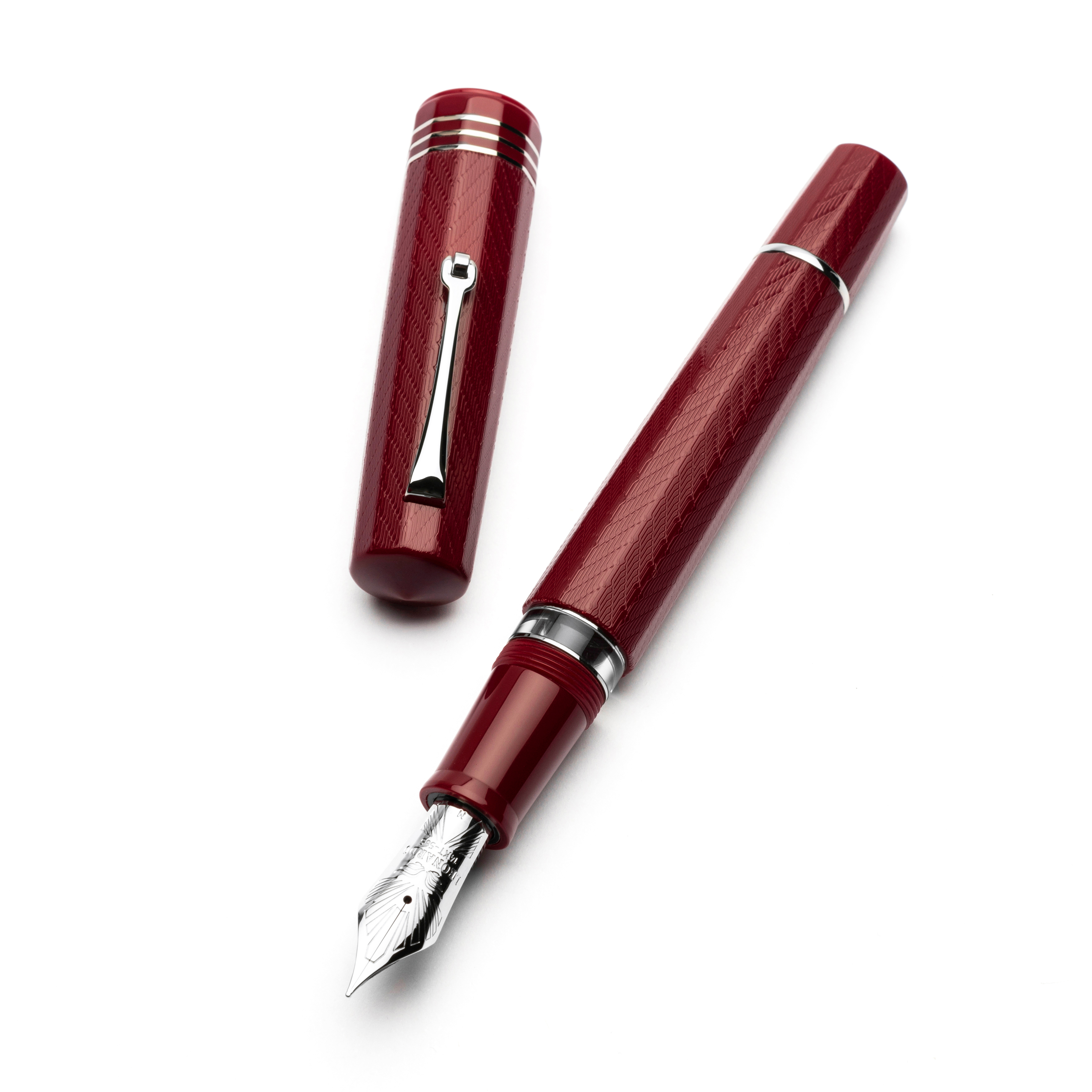 Leonardo Dodici Guillochè Burgundy ST Fountain pen - #8 Fine