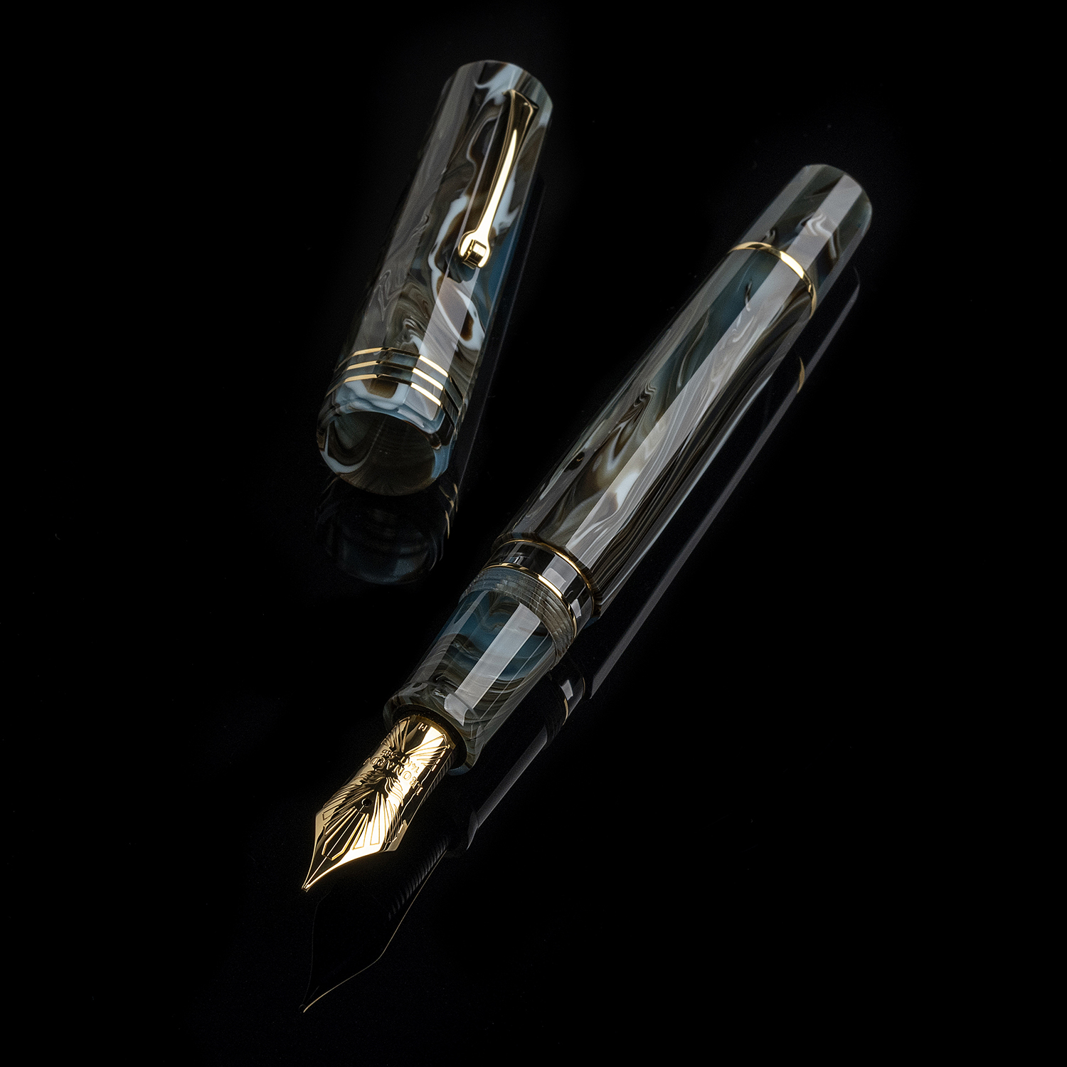 Leonardo Dodici Magmatica GT Fountain pen Leonardo Dodici Magmatica GT Fountain pen