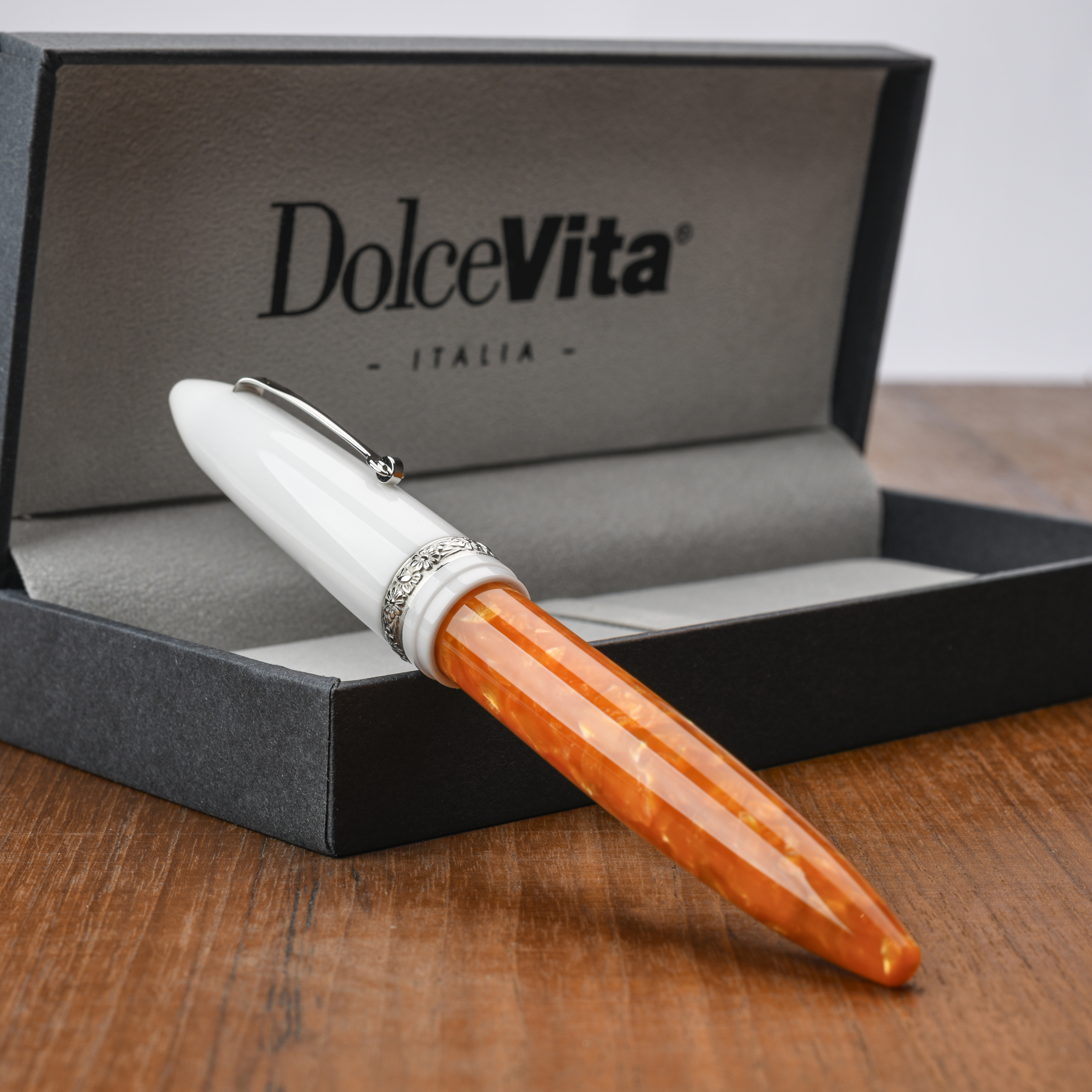Leonardo Furore DolceVita Terra degli Aranci ST Fountain pen