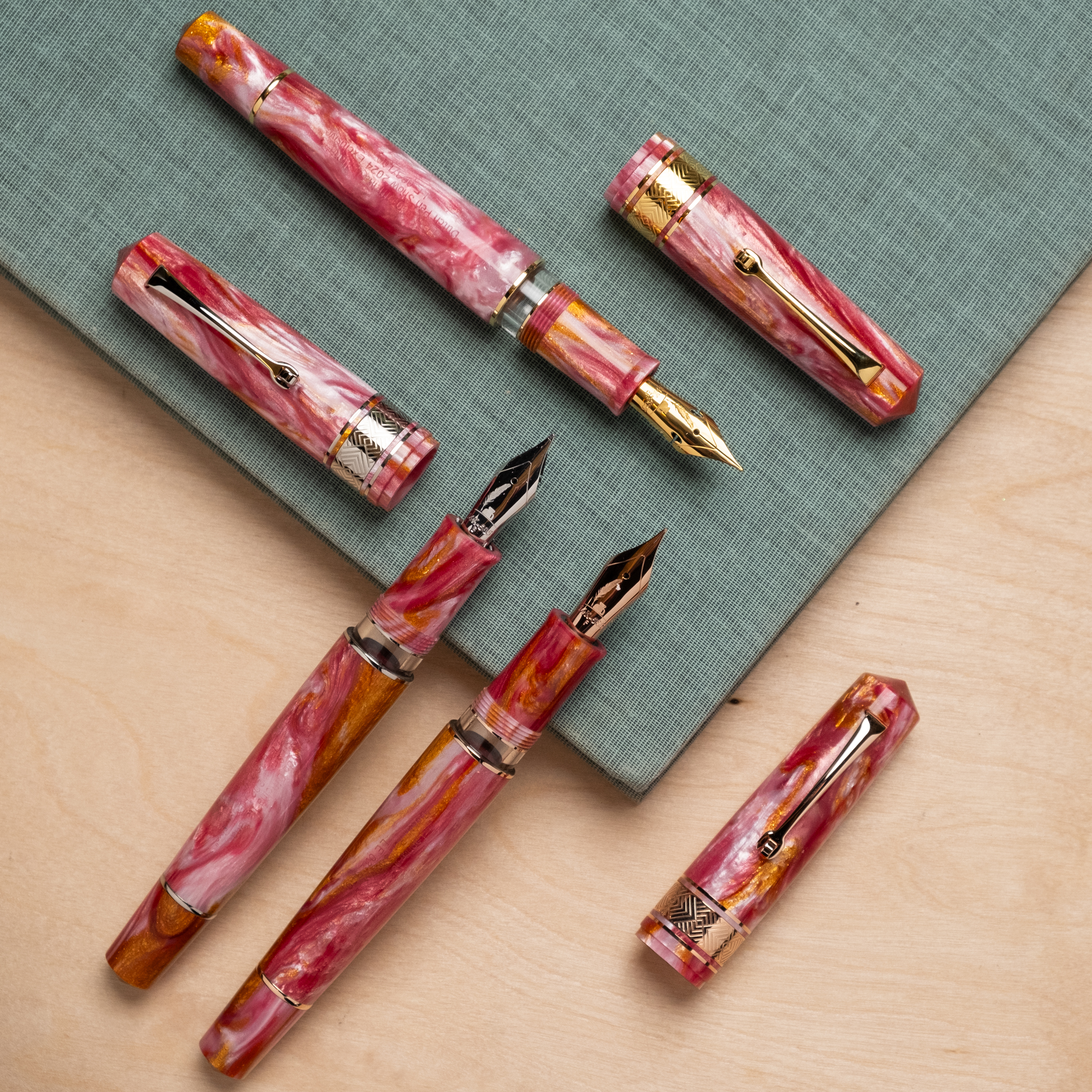 Leonardo Momento Zero Grande 2.0 Dutch Pen Show 2024 Sugar Rush Exclusive RGT Fountain pen Leonardo Momento Zero Grande 2.0 Dutch Pen Show 2024 Sugar Rush Exclusive RGT Fountain pen
