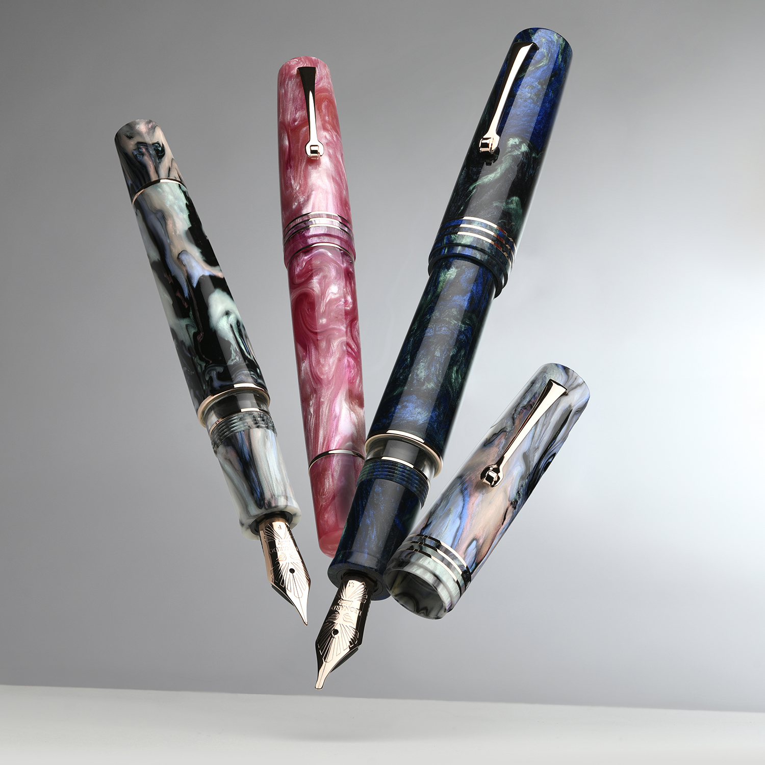 Leonardo Momento Zero Grande 2.0 The Power of Flower Fiordaliso Blue RGT Fountain pen Leonardo Momento Zero Grande 2.0 The Power of Flower Fiordaliso Blue RGT Fountain pen