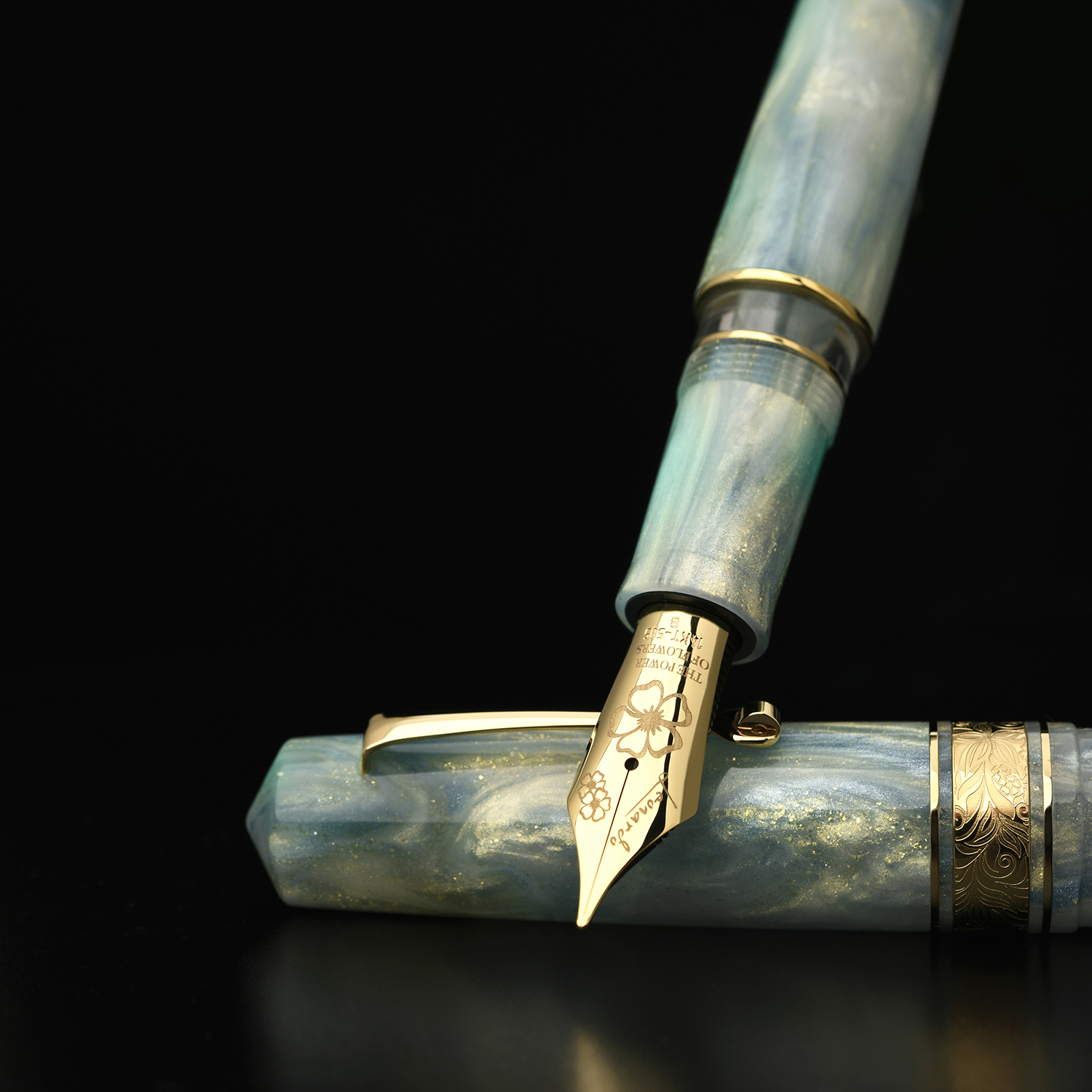 Leonardo Momento Zero Grande 2.0 The Power of Flower Ortensia GT Fountain pen