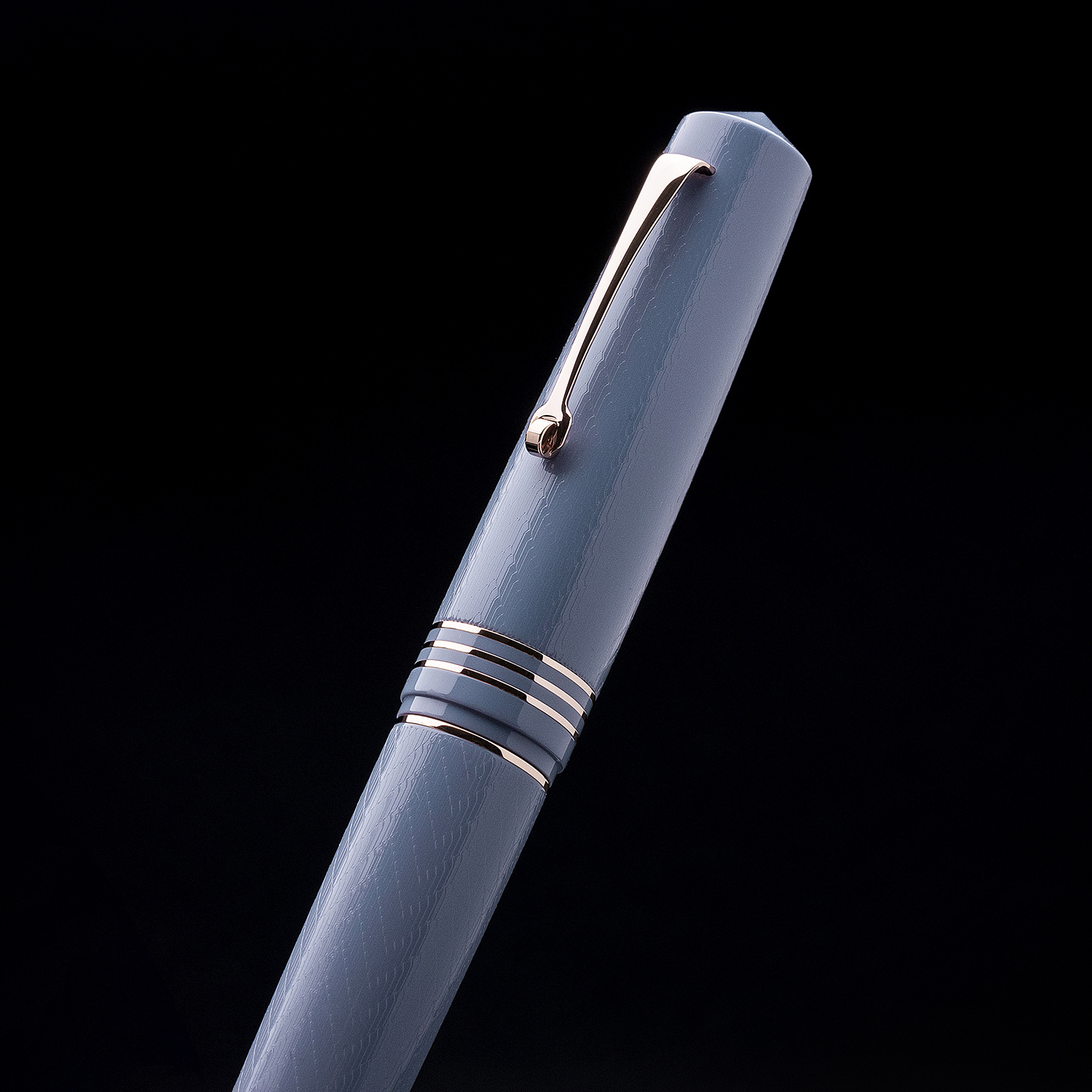 Leonardo Momento Zero Grande 2.0 The Art of Guilloché Indigo RGT Pluma Estilográfica