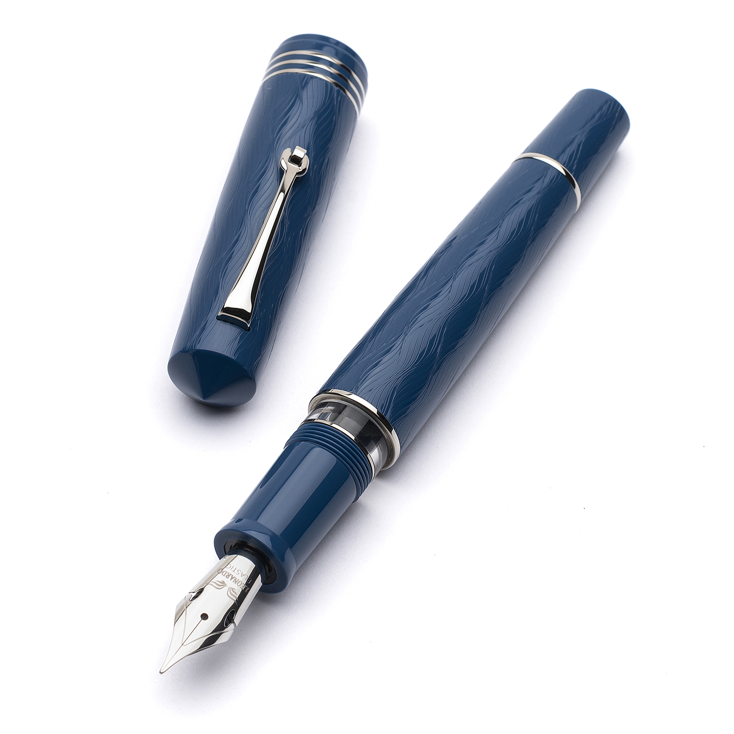 Leonardo Momento Zero Grande 2.0 The Art of Guilloché Iris ST Fountain pen Leonardo Momento Zero Grande 2.0 The Art of Guilloché Iris ST Fountain pen